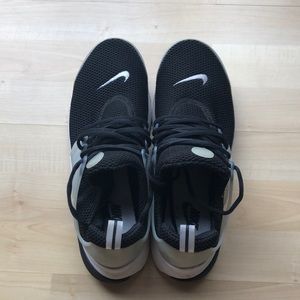 Nike Men’s Prestos